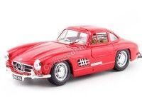 1954 Mercedes-Benz 300 SL (W198) "Alas de Gaviota" Rojo 1:24 Bburago 22023