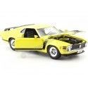 Cochesdemetal.es 1970 Ford Mustang Boss 302 Fastback Amarillo / Negro 1:24 Welly 22088