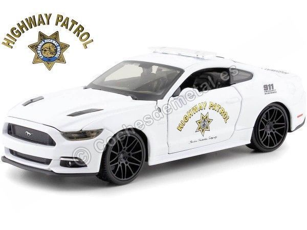 Cochesdemetal.es 2015 Ford Mustang GT Highway Patrol 1:24 Maisto Design 32514