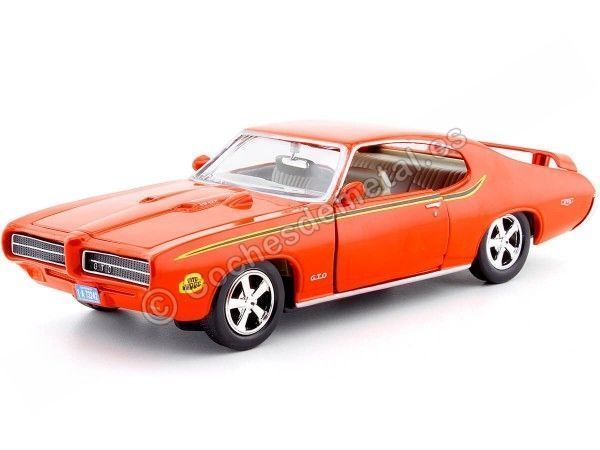 Cochesdemetal.es 1969 Pontiac GTO juge Naranja 1:24 Motor Max 73242