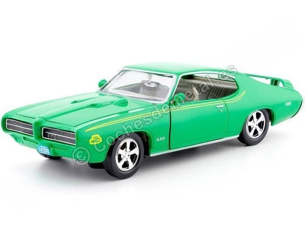 Cochesdemetal.es 1969 Pontiac GTO juge Verde 1:24 Motor Max 73242