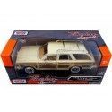 Cochesdemetal.es 1979 Chrysler Lebaron Town & Country Wagon Beige / Woody 1:24 Motor Max 73331