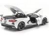 Cochesdemetal.es 2020 Chevrolet Corvette Stingray Coupé High Wing White / Black 1:18 MAISTO 31455