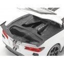 Cochesdemetal.es 2020 Chevrolet Corvette Stingray Coupé High Wing White / Black 1:18 MAISTO 31455