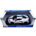 Cochesdemetal.es 2020 Chevrolet Corvette Stingray Coupé High Wing White / Black 1:18 MAISTO 31455