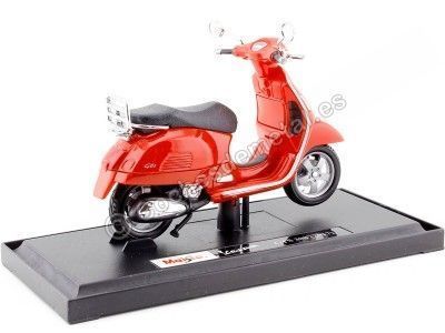 Cochesdemetal.es 2017 Vespa Primavera GTS 300 Roja 1:18 Maisto 39540-16 2