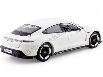 Cochesdemetal.es 2021 Porsche Taycan Turbo S Blanco 1:24 Bburago 21098 2