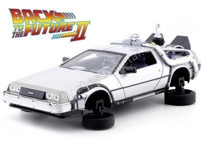 Cochesdemetal.es 1989 DeLorean DMC 12 "Regreso al Futuro II + Ruedas Versión Vuelo" 1:24 Welly 22441FV 2