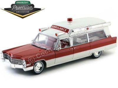 1966 Cadillac S-S 48 High Top Ambulancia Red and White 1:18 GreenLight Precision Collection PC18003 Cochesdemetal.es
