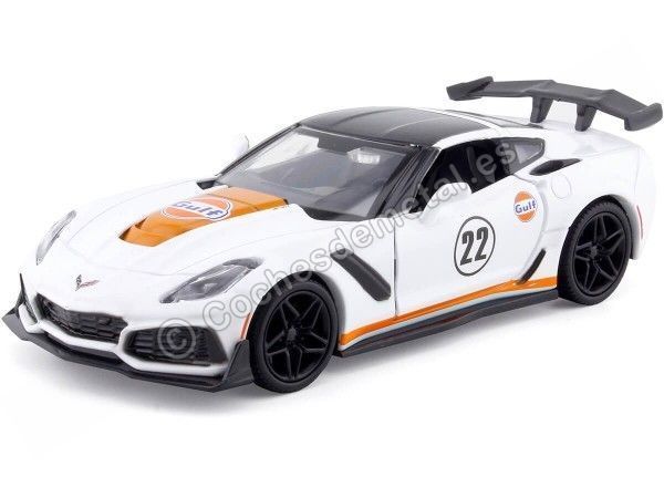 Cochesdemetal.es 2019 Chevrolet Corvette ZR1 "Gulf Edition" 1:24 Motor Max 79657