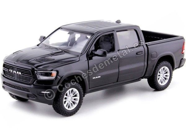 Cochesdemetal.es 2019 Dodge Ram 1500 CAB CAB LARAMIE PITUP NEGRO 1:24 MOTOR MAX 79357