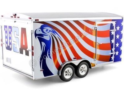 CARSDEMETAL.ES 2021 Traille à deux axes fermée avec American Flag 1:18 Auto World AMM1266 2