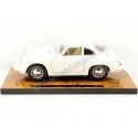 Cochesdemetal.es 1962 Porsche 356B Coupe "Vintage con Peana de Madera" Blanco 1:18 Bburago 3721