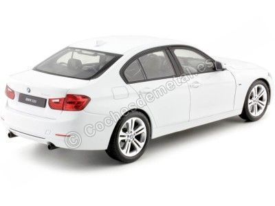 2012 BMW Serie 3 (F30) 335i Blanco 1:18 Welly 18043 Cochesdemetal.es 2