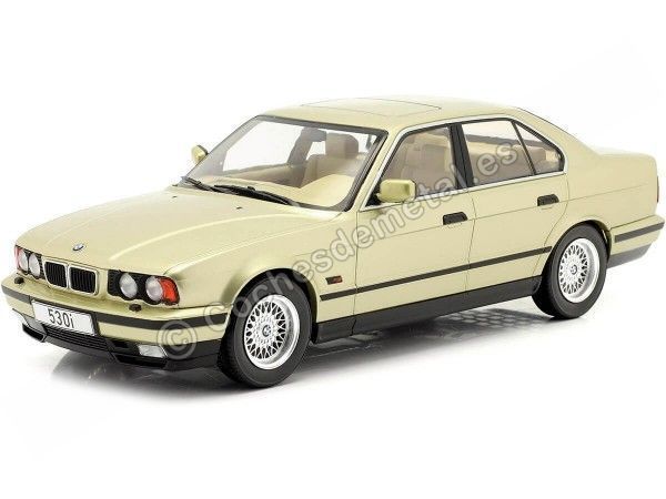 Cochesdemetal.es 1992 BMW Serie 5 (E34) Champán Metalizado 1:18 MC Group 18159