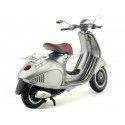 Cochesdemetal.es 2017 Vespa 946 Gris Plata 1:12 Newray 57613