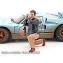 Cochesdemetal.es Figure de Resina "Dia de Carreras Series II Figure IV" 1:18 American Diorama 76298