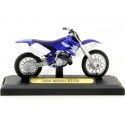 Cochesdemetal.es 2019 Yamaha YZ250 Azul / Blanco 1:18 Motor Max 438