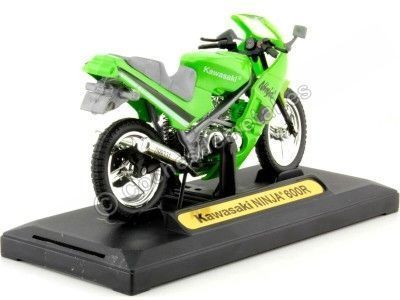 Cochesdemetal.es 1990 Kabasaki ninja 600r verde 1:18 moteur max 408 2