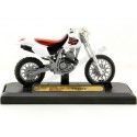CARSDEMETAL.ES 2004 Honda XR400R blanc / rouge 1:18 Motor Max 429
