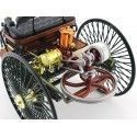 1886 Triciclo Benz Patent-Motorwagen Verde 1:18 Dealer Edition B66041415 Cochesdemetal 12 - Coches de Metal 