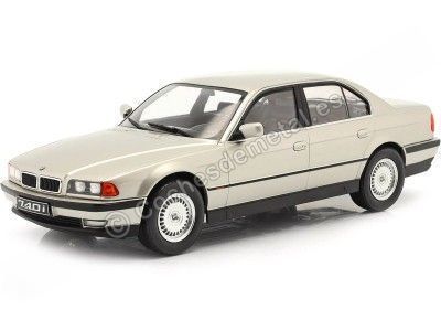 Cochesdemetal.es 1994 BMW 740i (E38) Serie 7 Gris Plata 1:18 KK-Scale KKDC180365