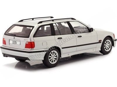 Cochesdemetal.es 1985 BMW Serie 3 (E36) Touring Gris 1:18 MC Group 18156 2