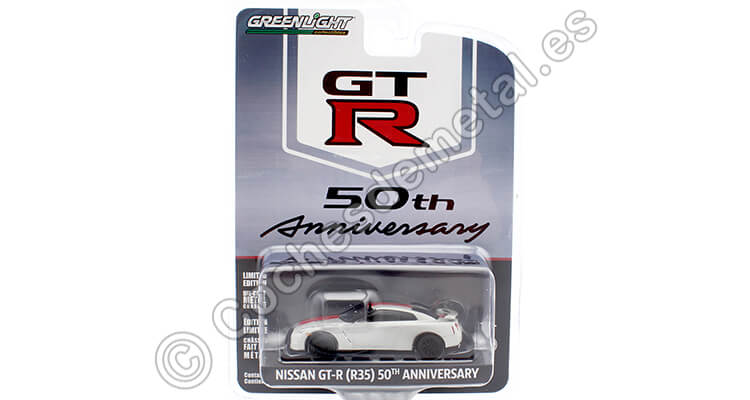 2016 Nissan GT-R (R35) Anniversary Collection Series 13 1:64 Greenlight 28080D