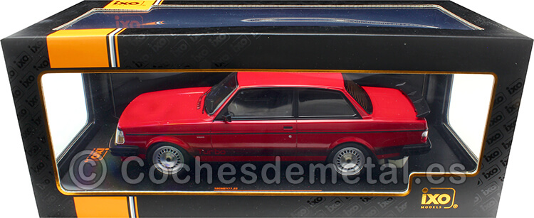 1994 Volvo 240 Turbo Custom Rojo 1:18 IXO Models 18CMC177.22