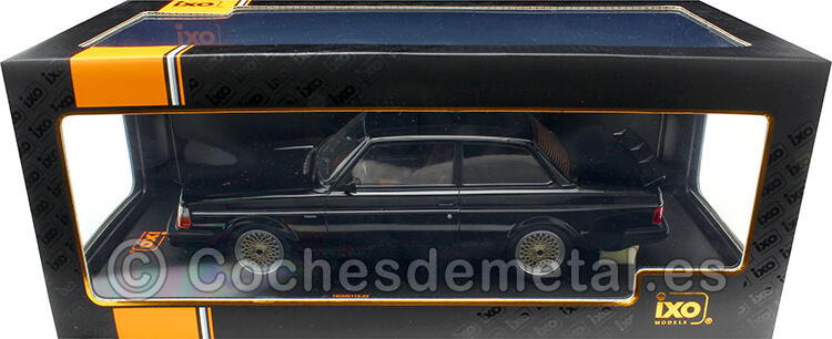 1994 Volvo 240 Turbo Custom Negro 1:18 IXO Models 18CMC178.22