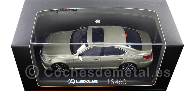 2015 Lexus LS460 F Sport (XF40) Titanio 1:43 Kyosho 03659T
