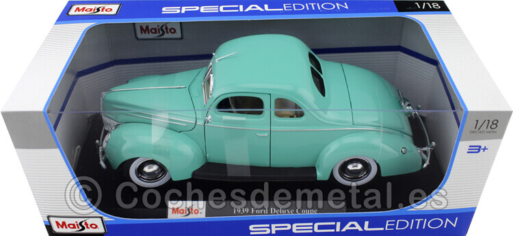 1939 Ford Deluxe Tudor Light Green 1:18 Maisto 31180