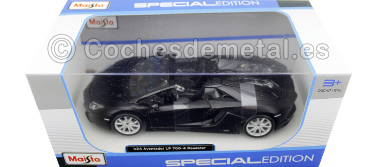 2012 Lamborghini Aventador LP700-4 Cabrio Negro Satin 1:24 Maisto 31504
