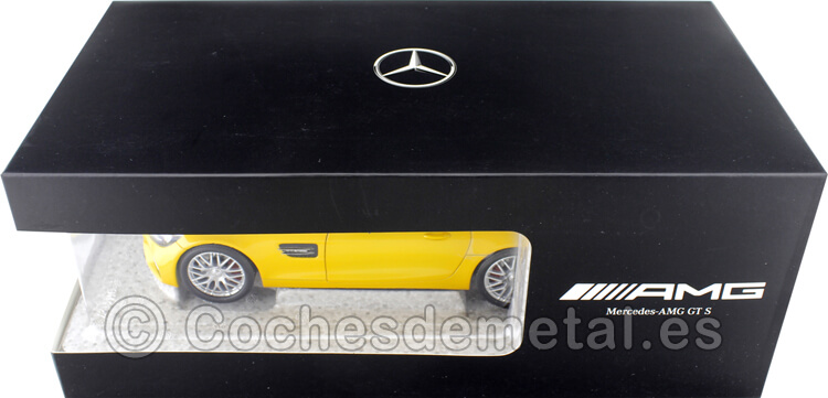 2019 Mercedes-Benz AMG GT-S Coupe C190 Solarbeam 1:18 Dealer Edition B66960484