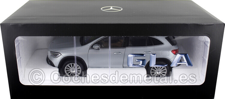 2020 Mercedes-Benz Clase GLA MK II (H247) Iridium Silver 1:18 Dealer Edition B66961036