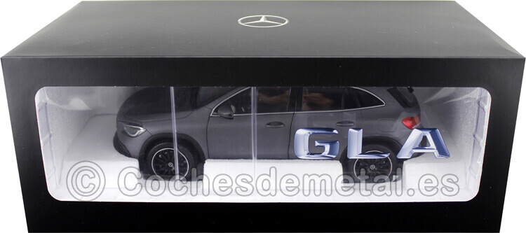2020 Mercedes-Benz Clase GLA MK II (H247) Grey Magno 1:18 Dealer Edition B66961037