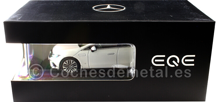 2022 Mercedes-Benz EQE (V295) Electric Art Line Blanco Opalite 1:43 Dealer Edition B66961106