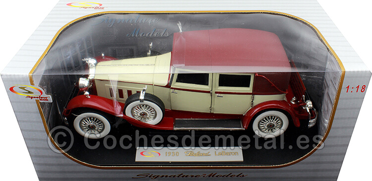 1930 Packard Brewster Lebaron Granate/Crema 1:18 Signature Models 18115