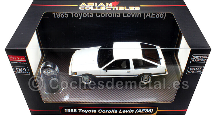 1985 Toyota Corolla Levin RHD (AE86) Initial D Blanco/Negro Con Ruedas de Repuesto y Modificable 1:24 Sun Star 51001