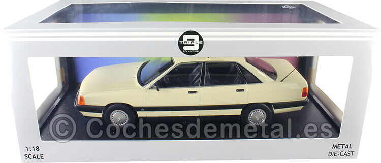 1989 Audi 100 2.3E C3 Taxi Amarillo Claro 1:18 Triple-9 1800355