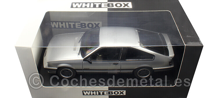 1983 Opel Monza A2 GSE Plateado 1:24 WhiteBox 124156-O