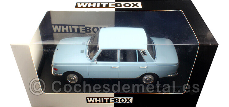 1967 Wartburg 353 Azul Claro 1:24 WhiteBox 124159