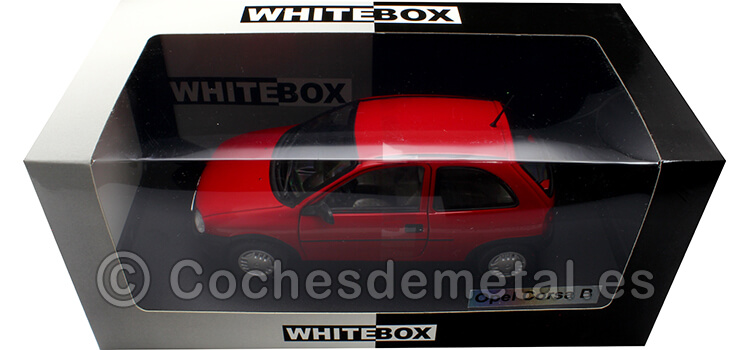 1993 Opel Corsa B Rojo 1:24 WhiteBox 124191-O
