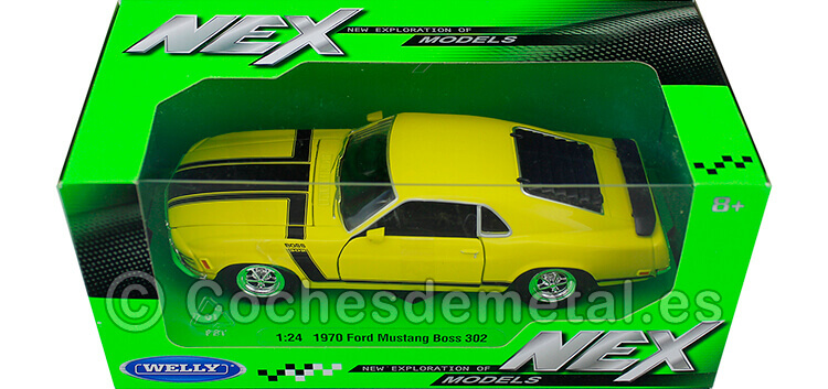1970 Ford Mustang BOSS 302 Fastback Amarillo/Negro 1:24 Welly 22088